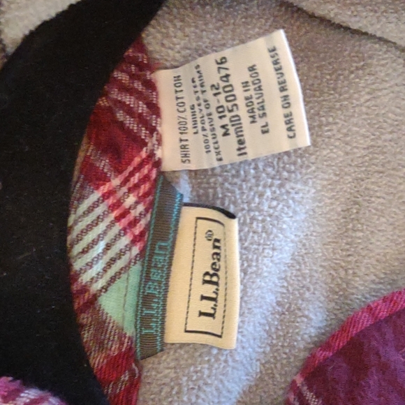 Girls L.L Bean fleece lined flannel shaket. Perfect fall staple. Warm , cozy - Picture 3 of 5